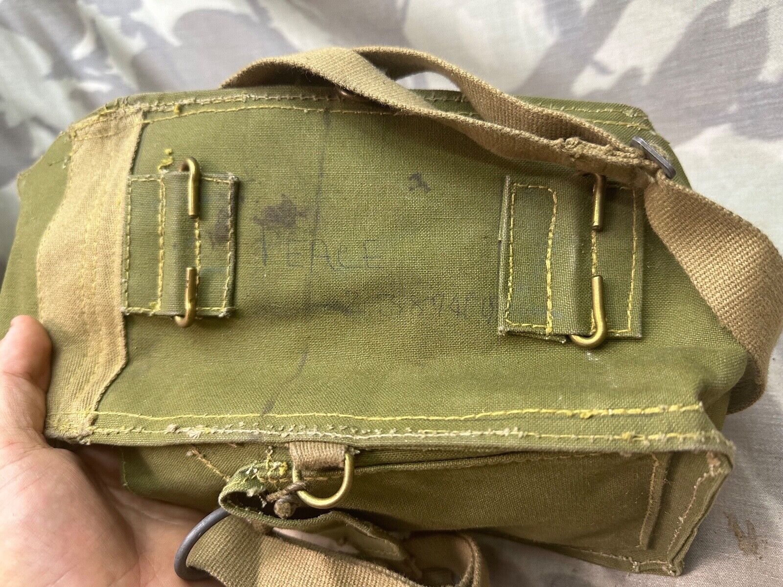 WW2 British Army Light Gas Mask Bag WW2 Dated - Issued to Commando Tro ...