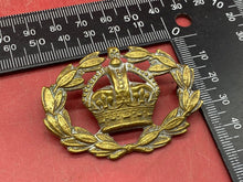 Load image into Gallery viewer, WW1 / WW2 British Army Regimental Sergeant&#39;s Sleeve Badge - Cast Theatre Made.
