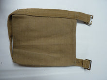 Charger l&#39;image dans la galerie, Original WW2 British Army Soldiers Water Bottle Carrier Harness - Dated 1942 - The Militaria Shop
