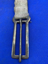 Charger l&#39;image dans la galerie, Original WW2 British Army 37 Pattern Brace Adaptors Pair
