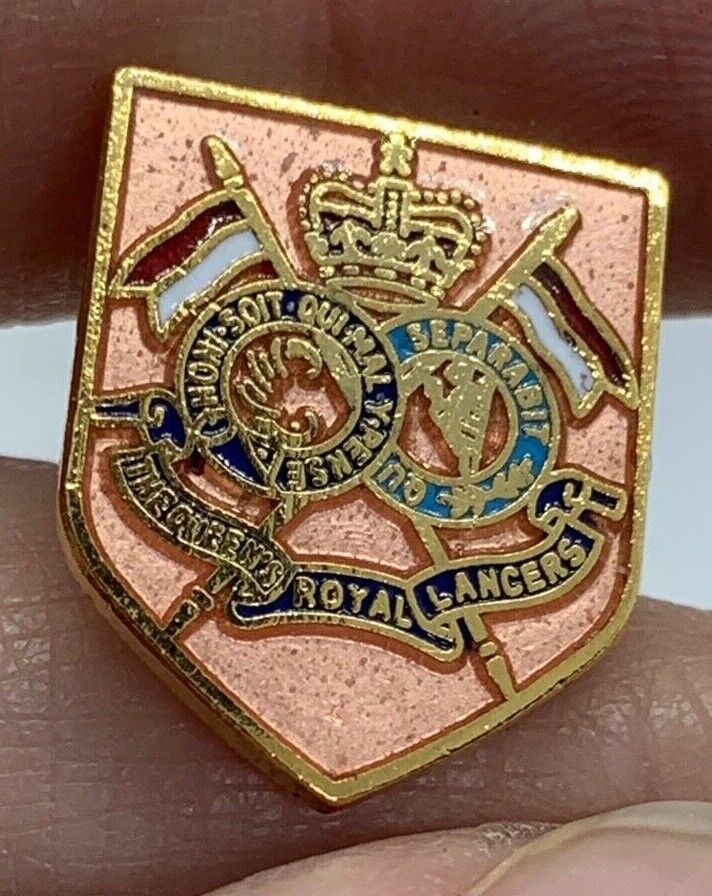Queens Royal Lancers - NEW British Army Military Cap/Tie/Lapel Pin Badge #142