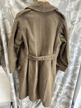 Load image into Gallery viewer, Original WW2 British Army Gloster Regiment Officers Greatcoat - 38&quot; Chest
