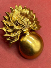 Load image into Gallery viewer, WW1 / WW2 British Army - Grenadier Guards Original Brass Cap Badge.
