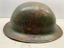 Charger l&#39;image dans la galerie, Original British Army Mk1* Brodie Helmet - WW1 / WW2 Combat Sevice Helmet
