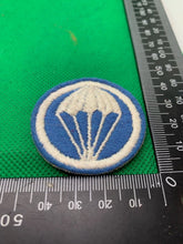 Load image into Gallery viewer, US Army Airborne Paratrooper Garrison Cap Badge - WW2 Pattern
