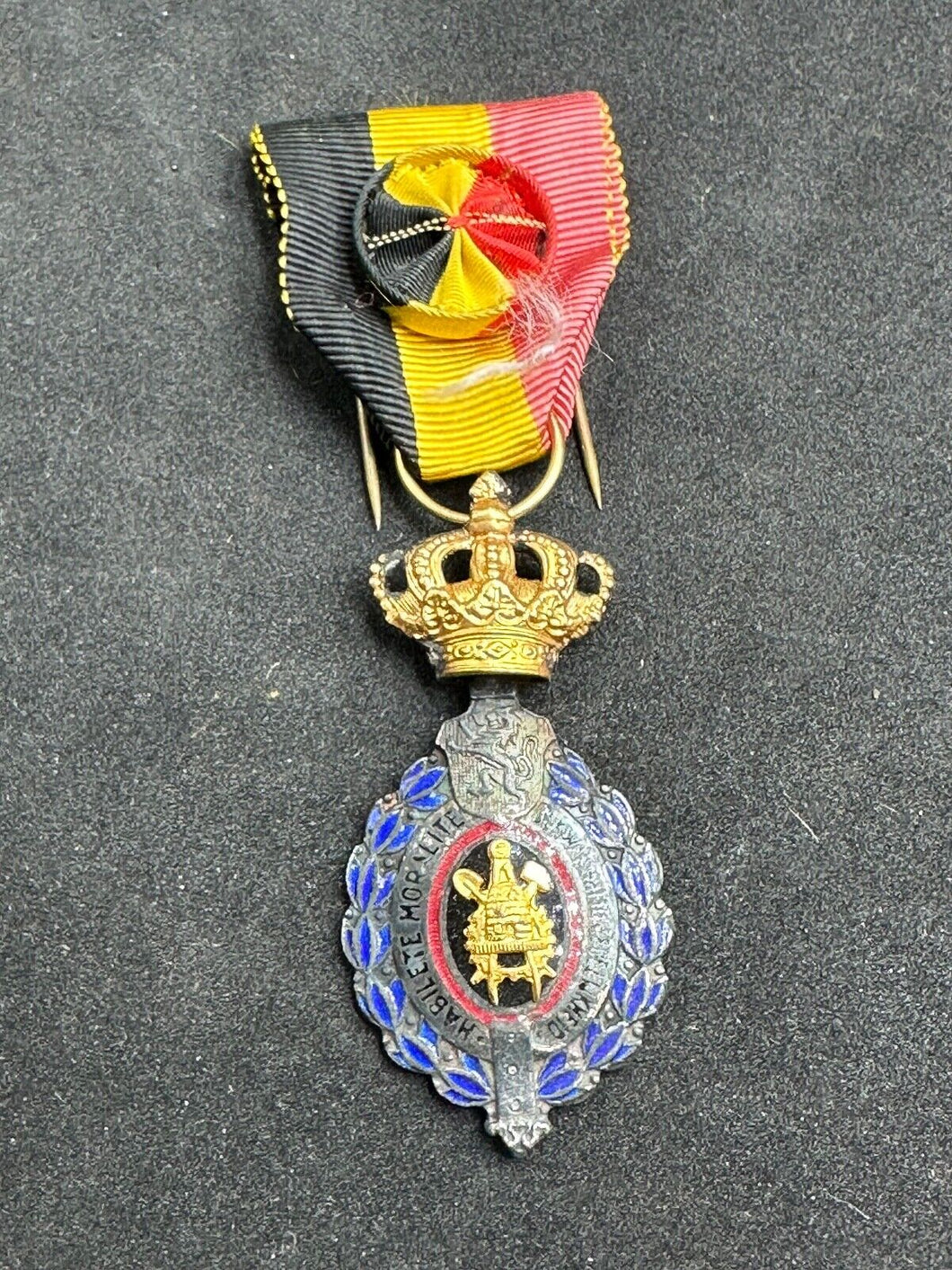 Original WW2 era Belgian Labour Medal - Belgium Habilete Moralite Medal