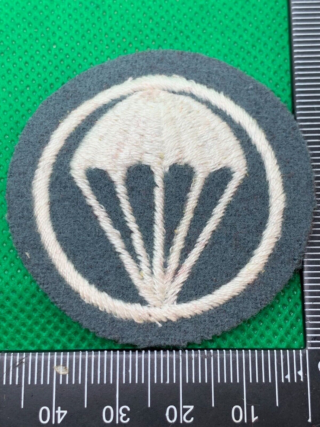 US Army Airborne Paratrooper Garrison Cap Badge - WW2 Pattern