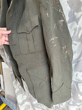 Charger l&#39;image dans la galerie, Original US Marines Dress Jacket Class A - Possibly WW2?
