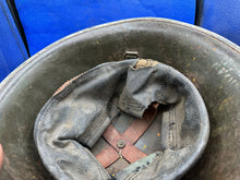 Charger l&#39;image dans la galerie, WW2 British / Canadian Army Mk3 Combat Turtle Helmet &amp; Liner - Camouflaged
