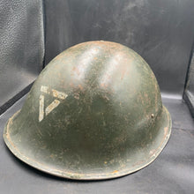 Load image into Gallery viewer, British / Canadian Army WW2 Mk3 Turtle Helmet - Complete with Liner

