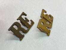 Load image into Gallery viewer, Original British Army WW1 Royal Army Royal Engineers RE Brass Shoulder Titles

