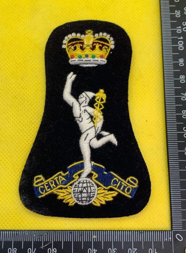 British Army Royal Army Signal Corps Embroidered Blazer Badge