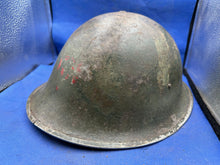 Charger l&#39;image dans la galerie, Original WW2 British Army Mk3 Combat Helmet &amp; Liner Set
