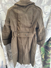 Lade das Bild in den Galerie-Viewer, Genuine French Army Greatcoat - Ideal for WW2 US Army Reenactment
