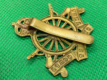 Load image into Gallery viewer, Original WW1 British Army Army Cyclists Corps Cap Badge
