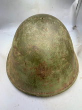 Lade das Bild in den Galerie-Viewer, Originaler Mk3 Turtle Kampfhelm der britischen/kanadischen Armee aus dem 2. Weltkrieg 
