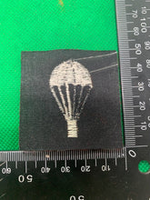 Load image into Gallery viewer, British Army Airborne Paratrooper Lightbulb Badge - Parachute Qualification
