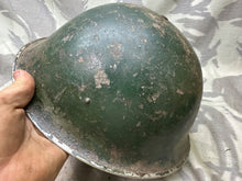 Charger l&#39;image dans la galerie, Original WW2 Canadian / British Army Mk3 High Rivet Turtle Helmet &amp; Liner
