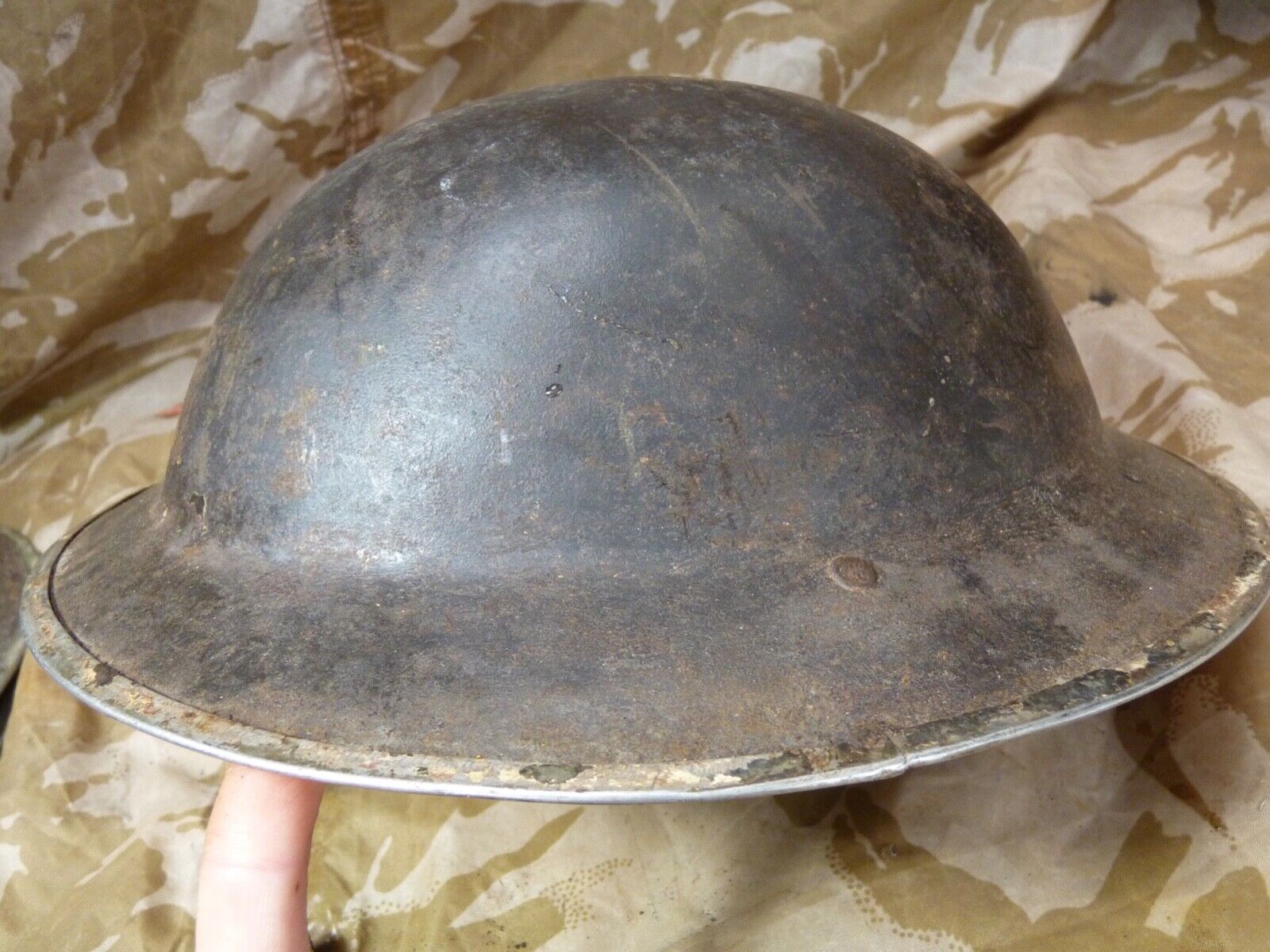 Original WW2 British Style South African Mk2 Army Combat Helmet - The Militaria Shop