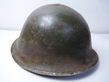 Load image into Gallery viewer, Mk3 Canadian / British Army Original WW2 Turtle Helmet High Rivet
