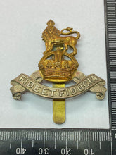 Load image into Gallery viewer, Original WW1 / WW2 British Army - Army Pay Corps Cap Badge
