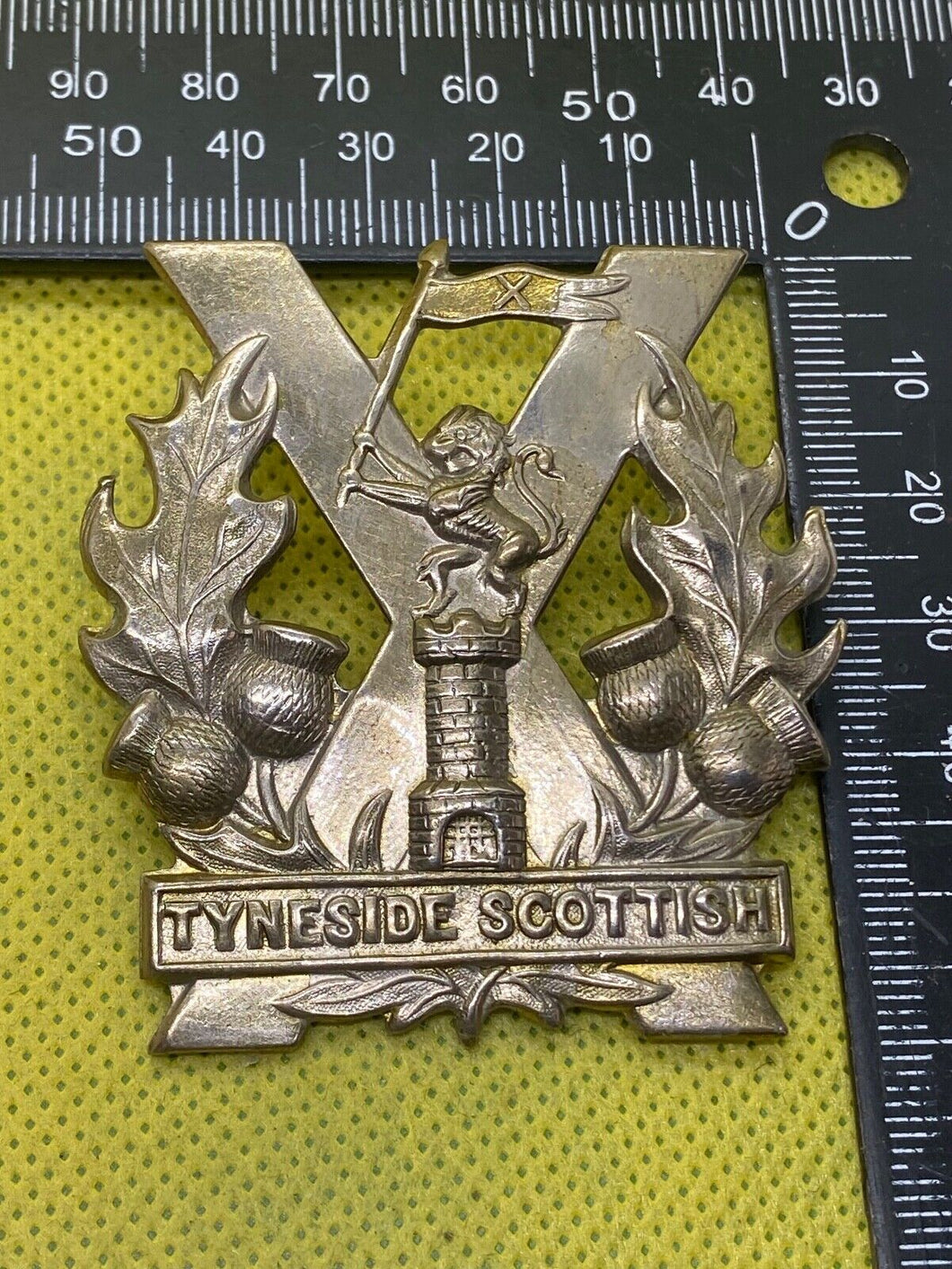 British Army - Tyneside Scottish Glengarry / Cap Badge