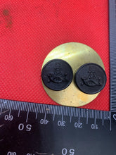 Charger l&#39;image dans la galerie, Genuine British Army Gurkha Regiment Buttons
