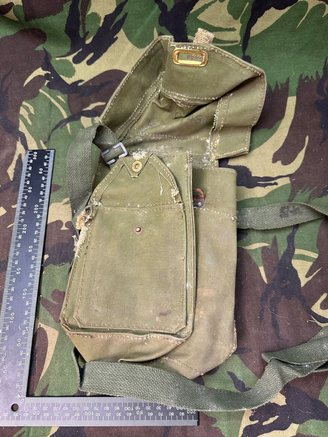 Original WW2 British Army Soldiers Assault Gas Mask Bag