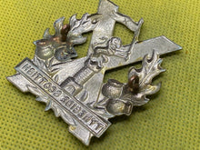 Load image into Gallery viewer, British Army - Tyneside Scottish Glengarry / Cap Badge
