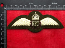 Load image into Gallery viewer, WW1 British Royal Flying Corps RFC Reproduction Padded Pilots Wings
