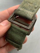 Load image into Gallery viewer, Original WW2 British Army 44 Pattern Shoulder Strap
