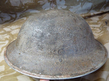 Charger l&#39;image dans la galerie, Original WW2 British Style South African Mk2 Army Combat Helmet
