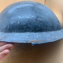 Load image into Gallery viewer, Original WW1 / WW2 British Army Mk1* Army Combat Helmet &amp; Liner
