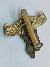 Load image into Gallery viewer, Original WW1 / WW2 British Army - Army Pay Corps Cap Badge
