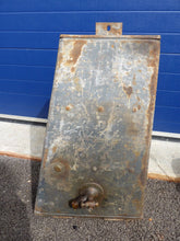 Charger l&#39;image dans la galerie, Fantastic Well Marked (Inhalt 100ltr) WW2 German Army Armoured Vehicle Fuel Tank
