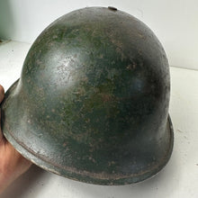 Charger l&#39;image dans la galerie, British / Canadian Army WW2 Mk3 Turtle Helmet - Original WW2 Helmet
