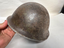 Load image into Gallery viewer, Mk3 Canadian / British Army Original WW2 Turtle Helmet High Rivet
