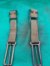 Charger l&#39;image dans la galerie, Original WW2 British Army 37 Pattern Brace Adaptors - 1941 Dated
