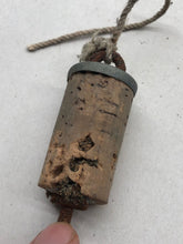 Load image into Gallery viewer, Original WW1 / WW2 British Army Water Bottle Cork Lid
