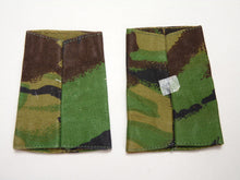 Load image into Gallery viewer, DPM Rank Slides / Epaulette Pair Genuine British Army - Corporal
