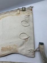 Charger l&#39;image dans la galerie, Original British Army / Royal Navy White 37 Pattern Spats / Gaiters- Well Marked
