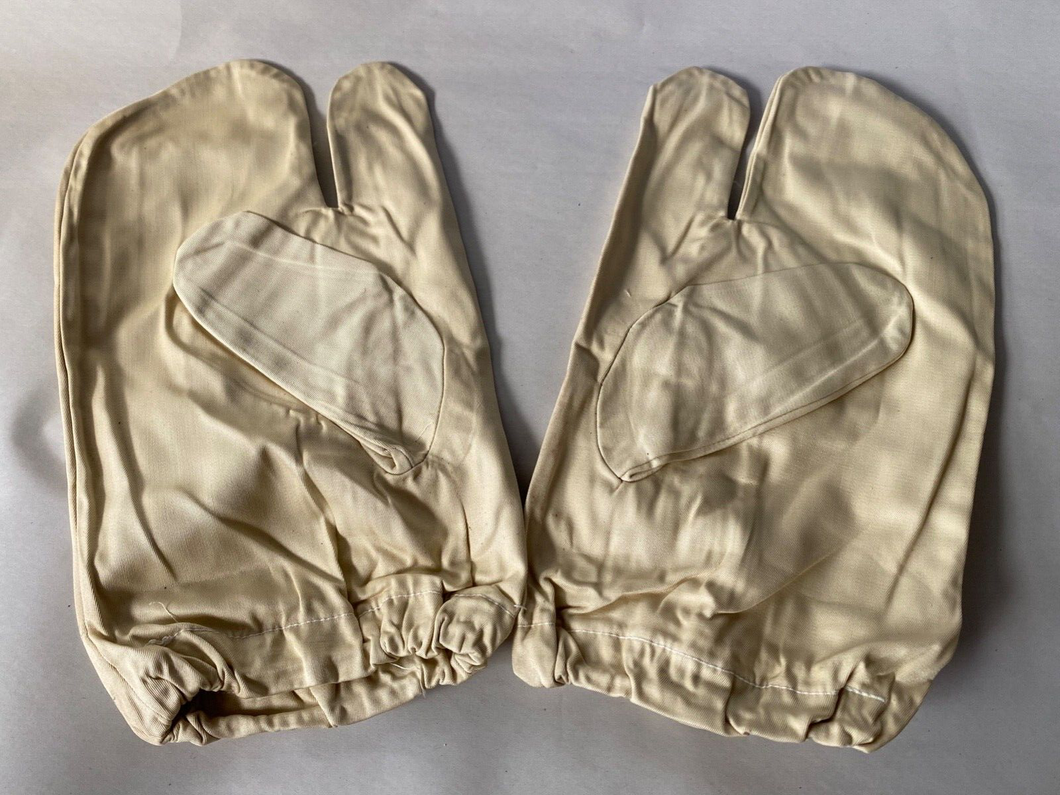 A Matching Pair of WW2 British Army Winter Gunners Gloves - Marked & Dated 1942.