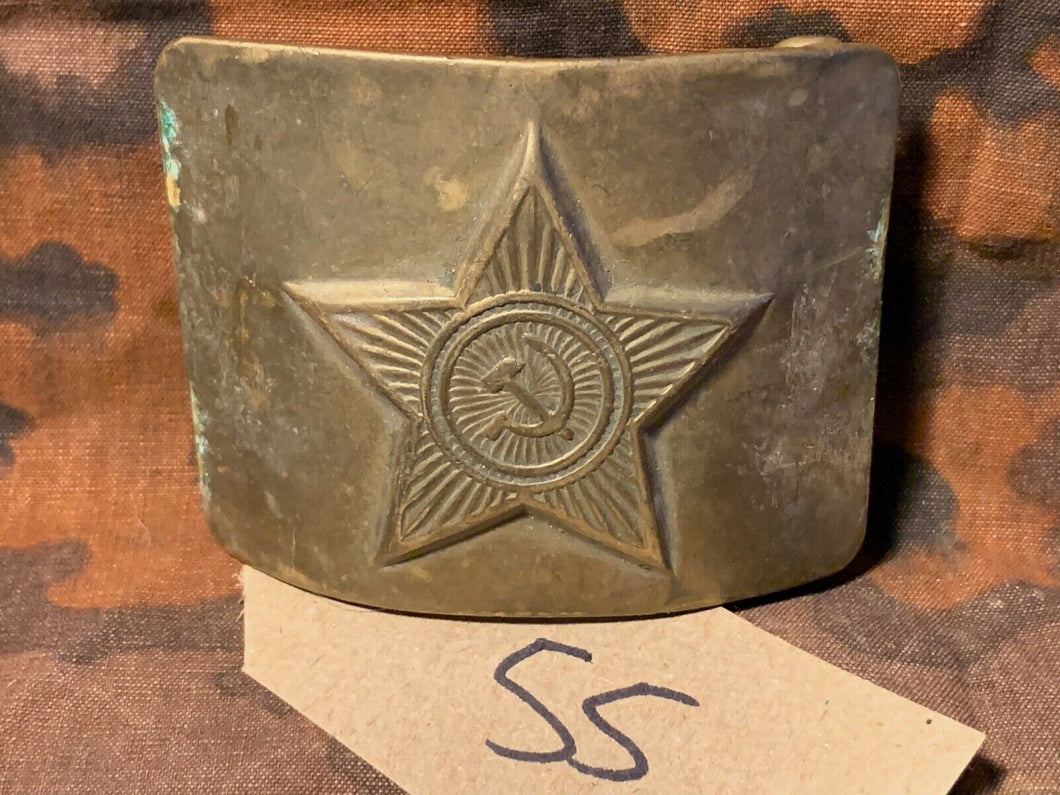 Genuine WW2 USSR Russian Soldiers Army Brass Belt Buckle - #55