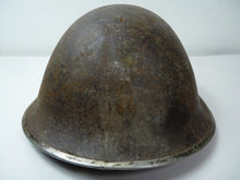 Lade das Bild in den Galerie-Viewer, Original WW2 British / Canadian Army Mk3 High Rivet Turtle Army Combat Helmet - The Militaria Shop
