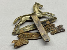 Load image into Gallery viewer, WW1 / WW2 British Army West Yorkshire Regiment White Metal &amp; Brass Cap Badge
