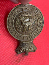 Charger l&#39;image dans la galerie, Monmouthshire Regiment (South Wales Borders) Victorian, Post 1881 Badge
