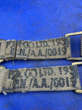 Charger l&#39;image dans la galerie, Original WW2 British Army 37 Pattern Brace Adaptors Pair
