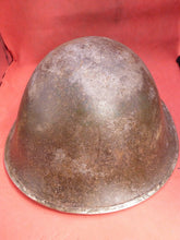 Charger l&#39;image dans la galerie, Original WW2 British / Canadian Army Mk3 Turtle Helmet
