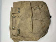 Charger l&#39;image dans la galerie, Original WW2 British Army 37 Pattern Large Pack - 1945 Dated
