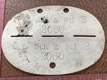 Load image into Gallery viewer, Original WW2 German Army Soldiers Dog Tags - 1 L Sch E Btl 2 2060
